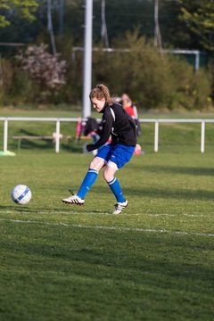 Bild 45 - Frauen SV Henstedt Ulzburg 2 - VfL Struvenhtten : Ergebnis: 17:1